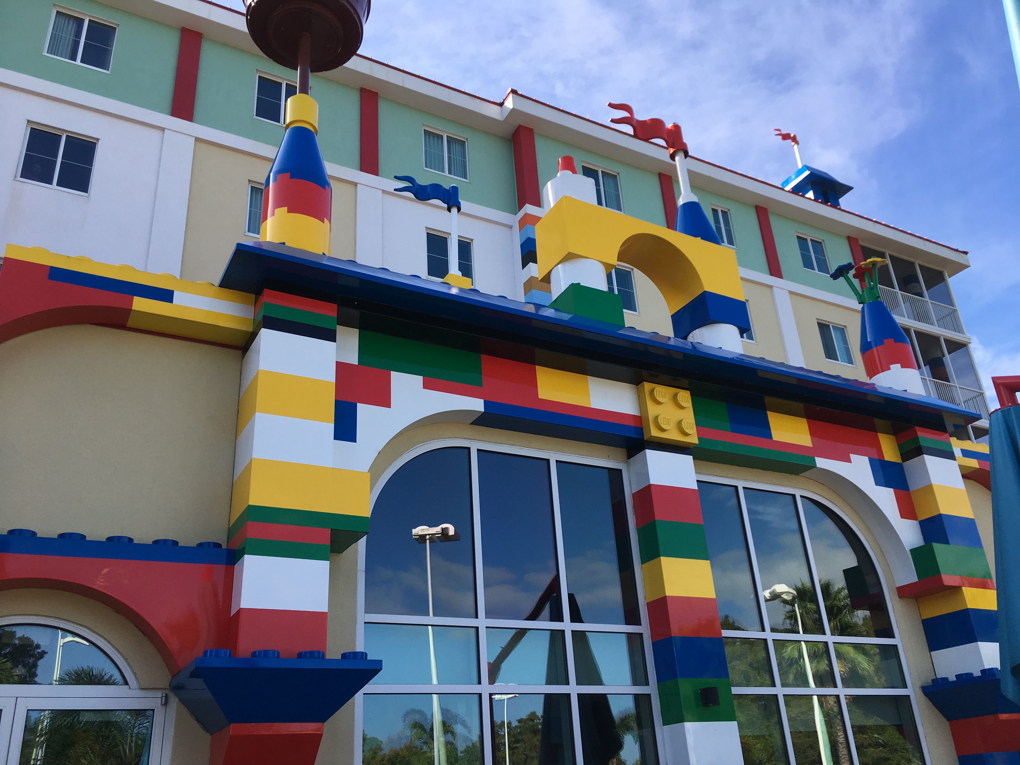 5 Reasons Everyone Needs to Stay at the Legoland Hotel