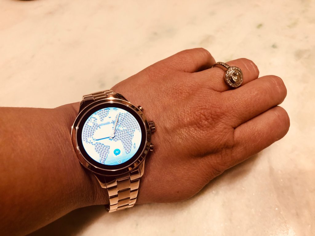 Michael kors smartwatch hot sale review 2018